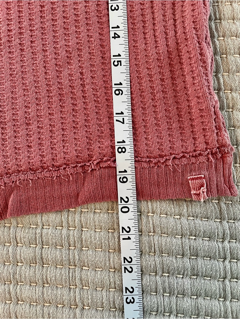 We The Free Pink Off The Shoulder V-Neck Cropped Sweater - Picture 8 of 8